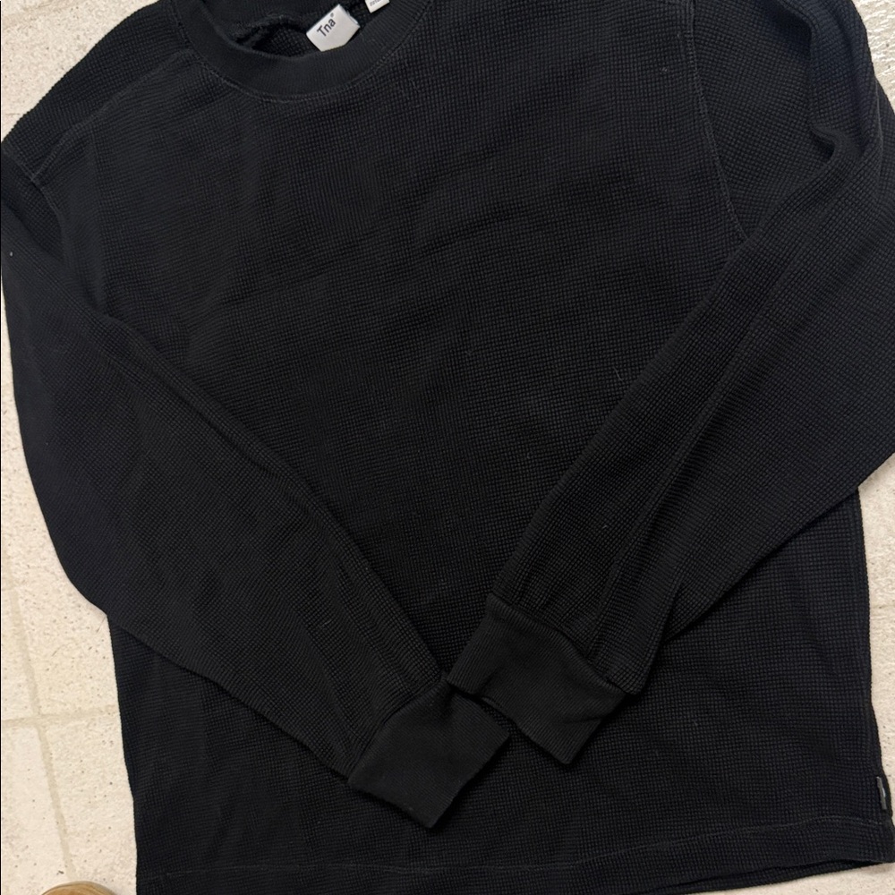 TNA Dark Gray/black Waffle Crewneck Sweater